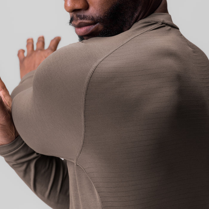 3D-Lite® 2.0 Fitted Long Sleeve in deep taupe, model wearing shirt shown from back
