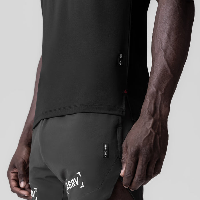3D-Lite® 2.0 Lycra® Fitted Tee in black worn by model, side view