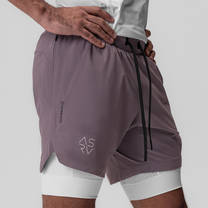 Tetra-Lite 7" Liner Short in Moonscape worn by model, side view