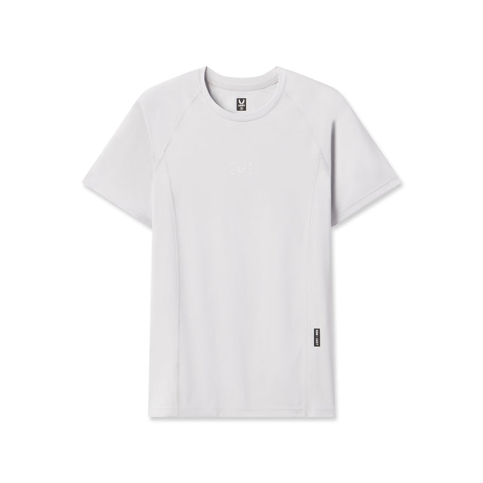 flatlay WarpFlexx-Lite Half-Sleeve Baselayer in light grey, front view