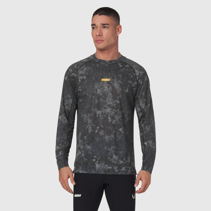 Polartec® Delta Longsleeve in pixel camo charcoal, front view on model