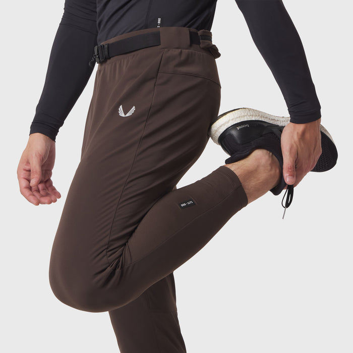 Hybrid Belt-Pack Run Jogger in dark earth, worn by model in dynamic running pose