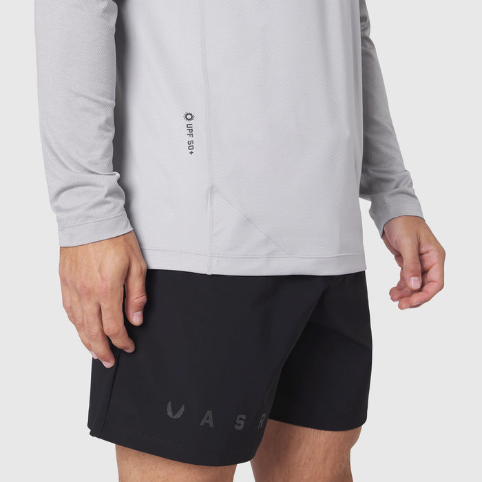 1193 Revolutional Training Short in black, worn by model, side view