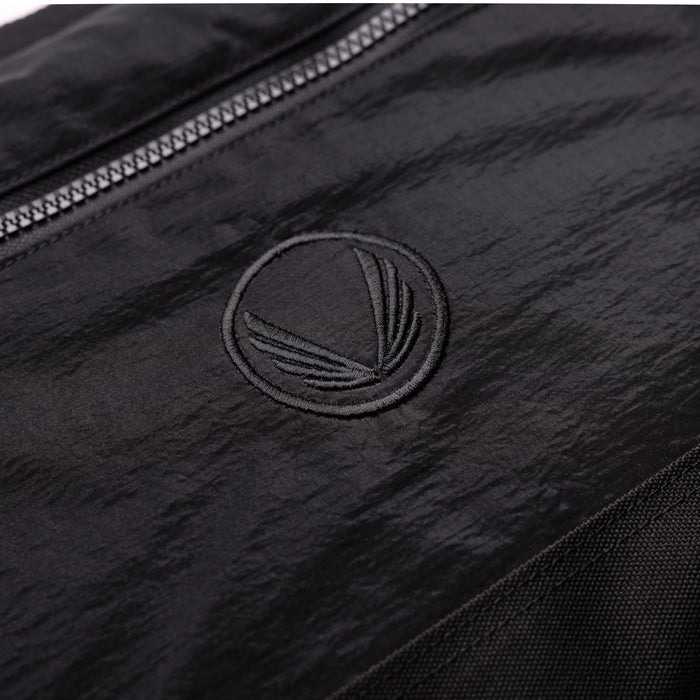 1230 black 03
