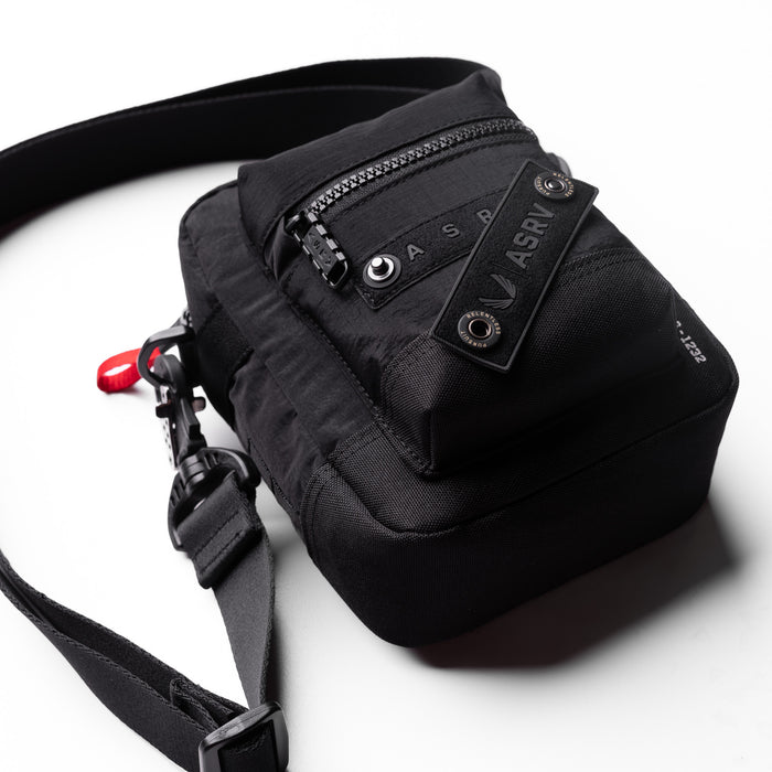 1232 black 02