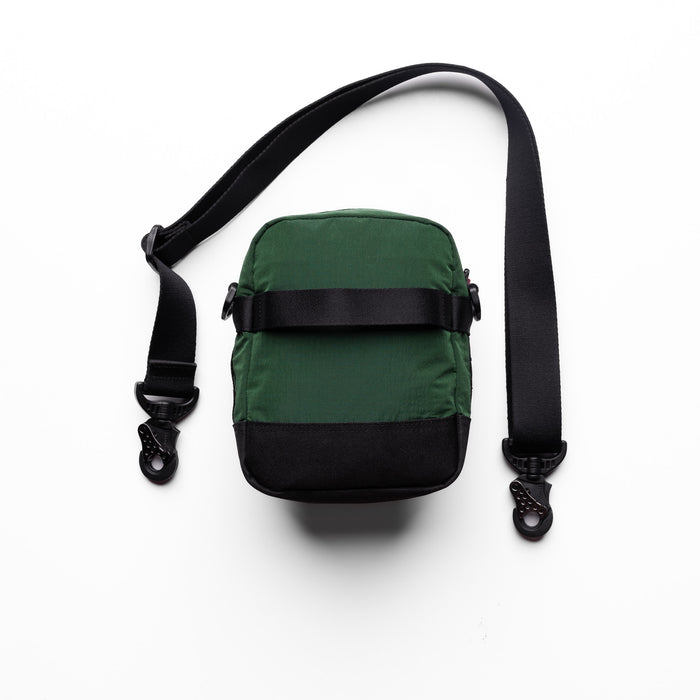 1232 forest green 06
