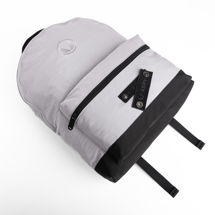 Flatlay 1233 Ripstop Backpack in slate grey, top view