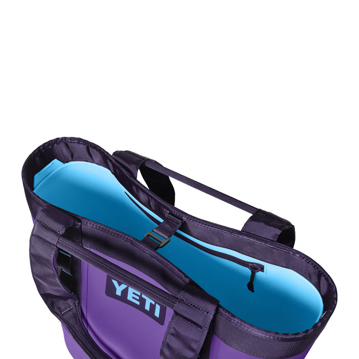 Camino® Carryall 35 in Pace Purple