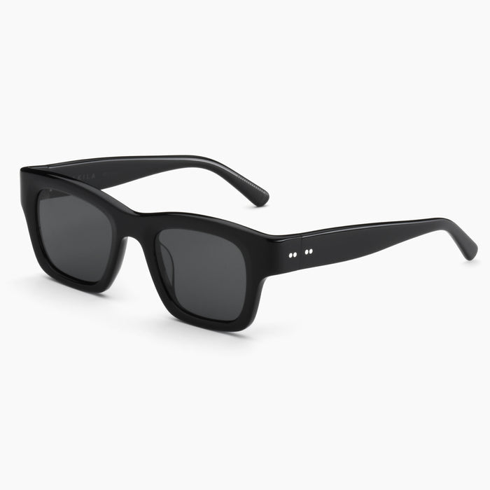 Black / Black