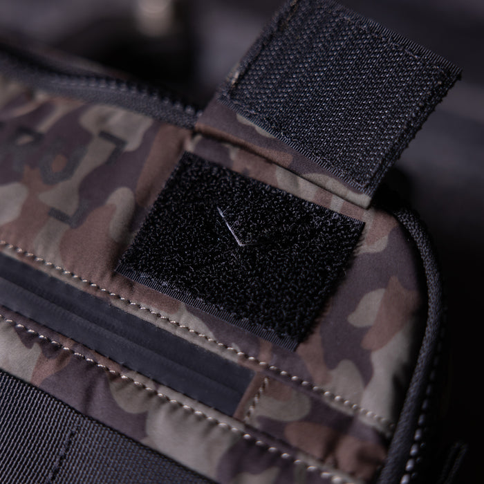 SP'19 Trail Pack Chest Rig closeup detail of velcro attachment