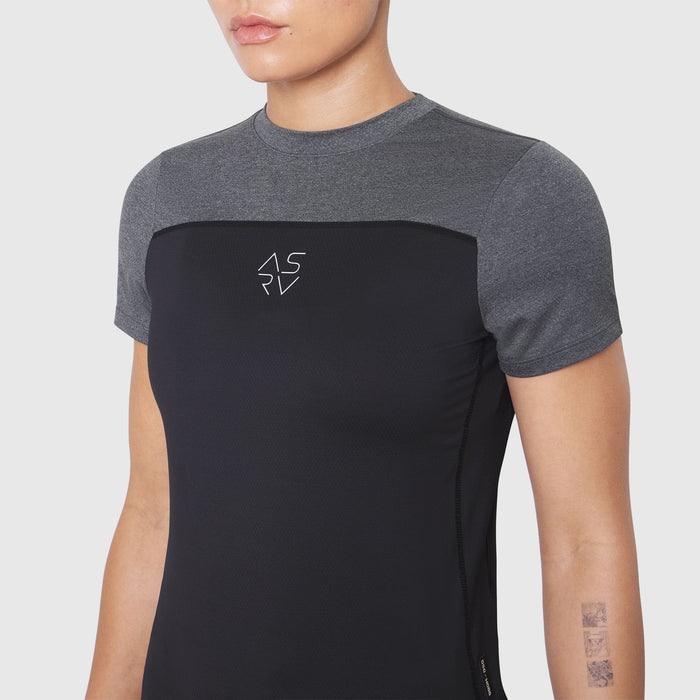 AEROSILVER® UPF50+ Run Tee in black and gray, front view on model