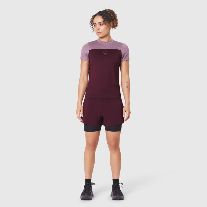 W086 AEROSILVER® UPF50+ Run Tee in Merlot, worn with matching shorts, front view