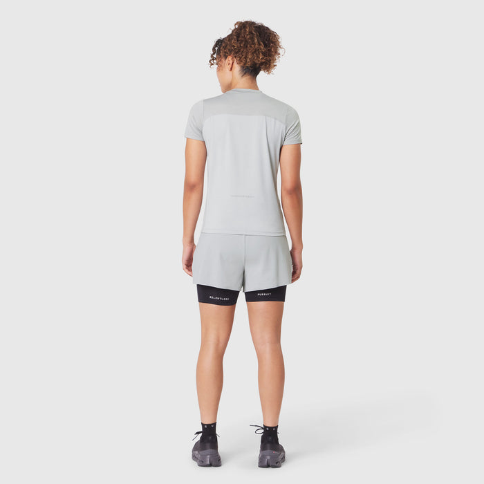 W086 AEROSILVER UPF50+ Run Tee in Slate Grey, back view on model