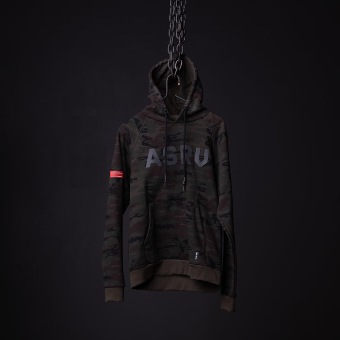 WN'19 RainPlus® Hoodie in black camo, displayed on invisible form against dark background
