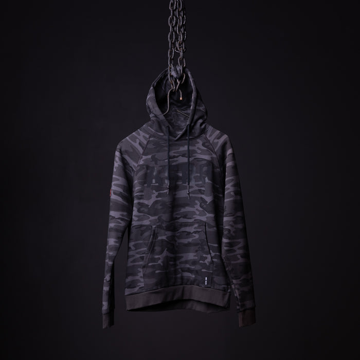 WN'19 RainPlus® Hoodie in charcoal camo, displayed on mannequin with chain detail