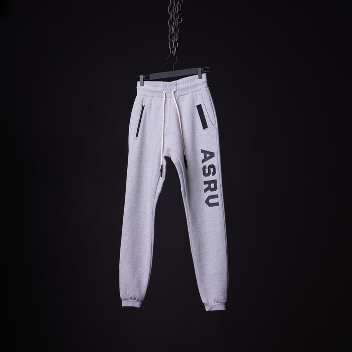 flatlay WN'19 RainPlus® jogger in light grey with ASRU branding, front view